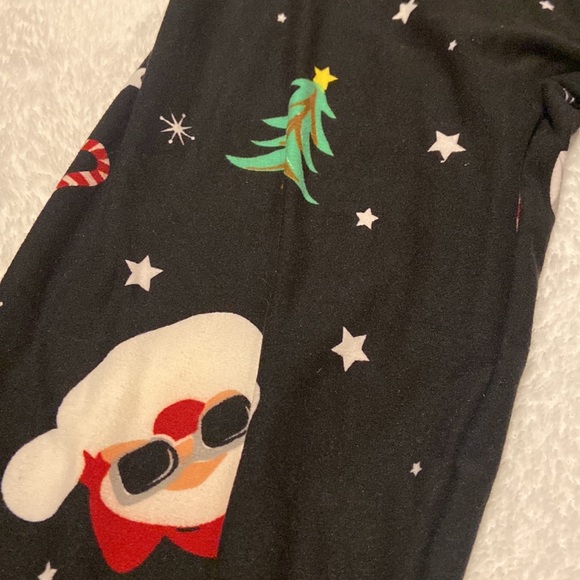 NWT Just One Christmas Leggings Size S - Picture 2 of 8